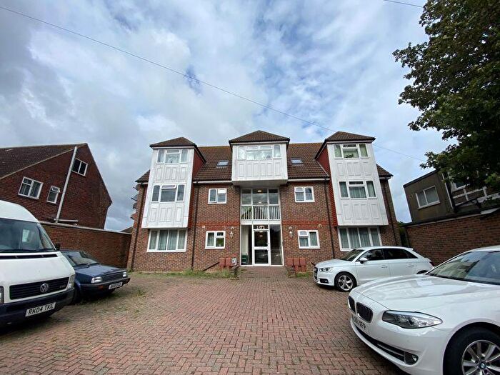 2 Bedroom Flat To Rent In Victoria Drive, Bognor Regis, PO21