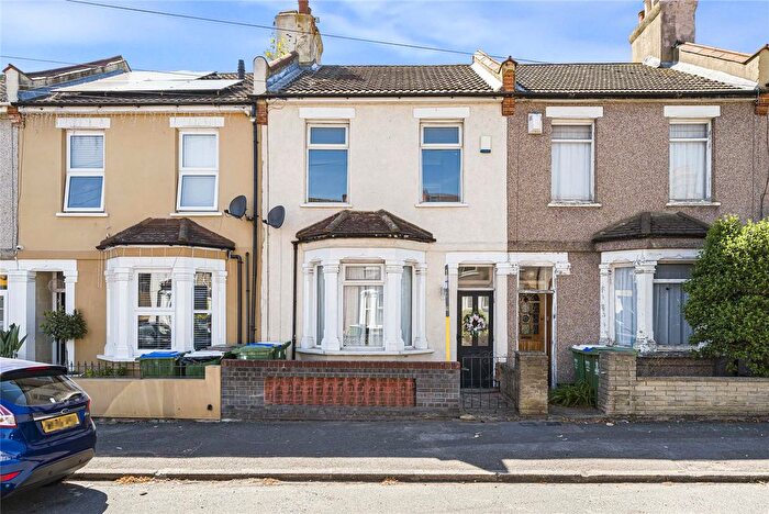 2 Bedroom Terraced House For Sale In Bethel Road, Welling, Kent, DA16