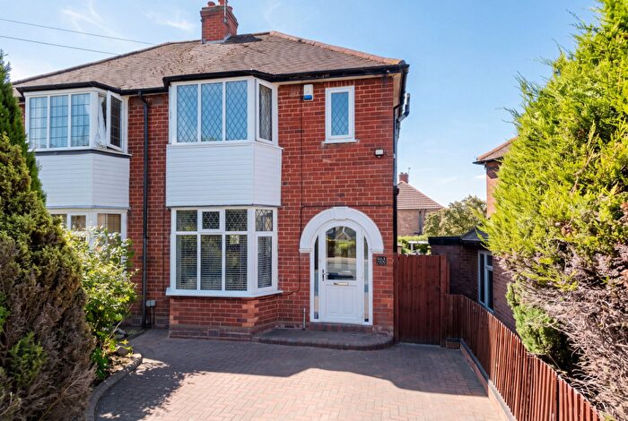 3 Bedroom Semi-Detached House For Sale In Sansome Road, Shirley, B90