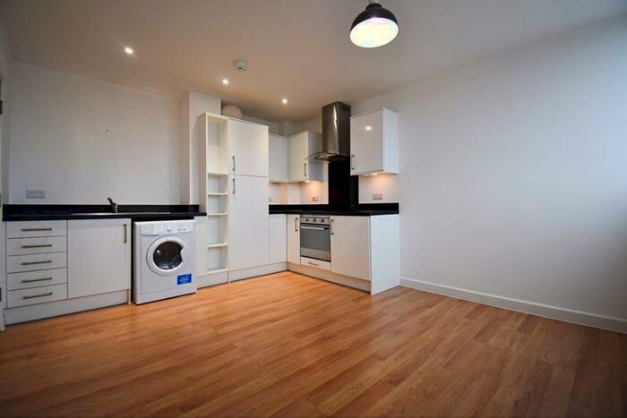 1 Bedroom Flat To Rent In Wella Road, Basingstoke, RG22