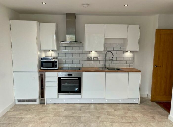 2 Bedroom Apartment To Rent In Dbh House, Carlton Square, Nottingham, Nottinghamshire, NG4