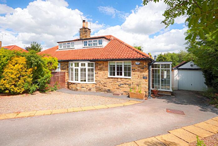 3 Bedroom Bungalow For Sale In Langwith Avenue, Collingham, Wetherby, West Yorkshire, LS22