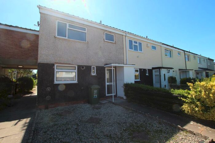 3 Bedroom End Of Terrace House To Rent In Newland Close, Redditch, B98