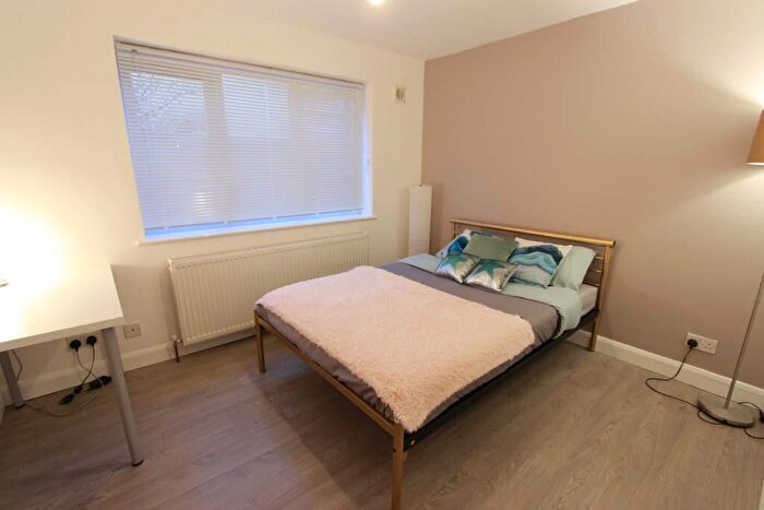 1 Bedroom House Of Multiple Occupation To Rent In Goldings Crescent, Hatfield, AL10