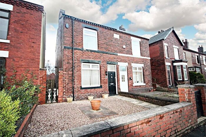 2 Bedroom Semi-Detached House To Rent In Wigan Road, Ashton-In-Makerfield, WN4