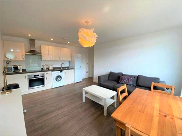2 Bedroom Apartment To Rent In Queens Road, Queens House, CV1