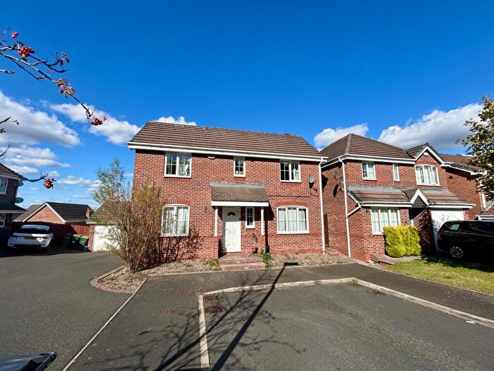3 Bedroom Detached House To Rent In Wakeman Drive, Tividale, Oldbury, B69
