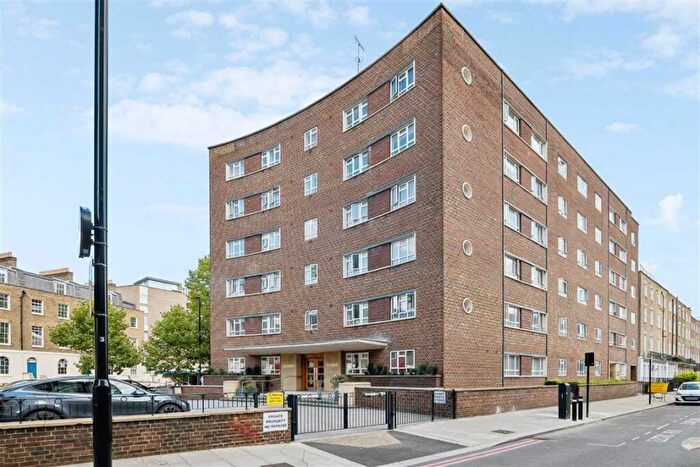 3 Bedroom Flat To Rent In Gloucester Place, Marylebone, NW1