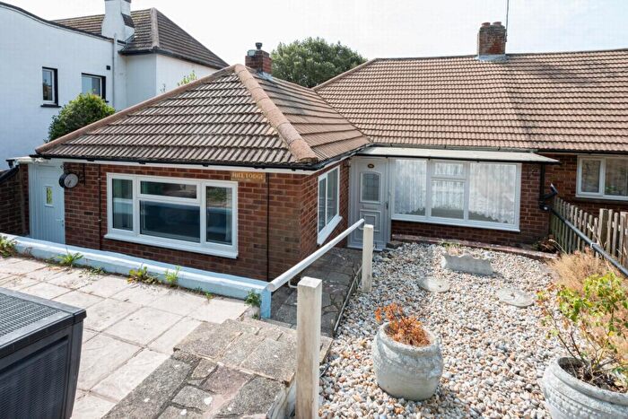 2 Bedroom Bungalow For Sale In North Road, Hythe, CT21