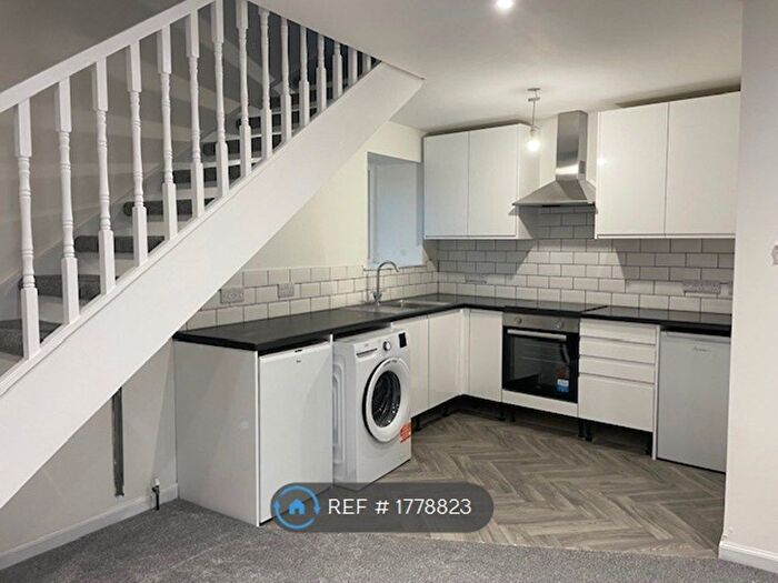 1 Bedroom End Of Terrace House To Rent In Boyndie Street, Banff, AB45