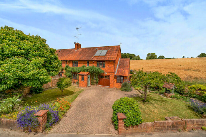 4 Bedroom Semi-Detached House For Sale In Blackmore Lane, Sonning Common, Oxfordshire, RG4