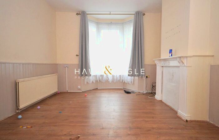 3 Bedroom Terraced House To Rent In Alma Road, Sheerness, ME12