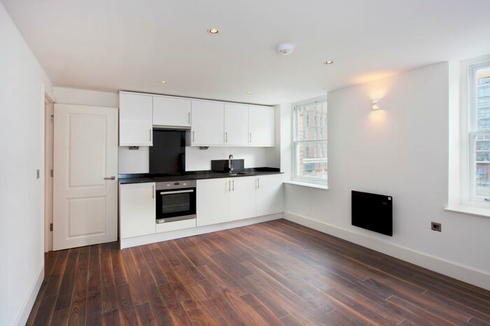 1 Bedroom Flat To Rent In Kingsland Road, Dalston Junction, E8