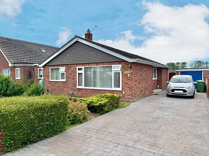 3 Bedroom Detached Bungalow For Sale In Waters Lane, Hemsby, NR29