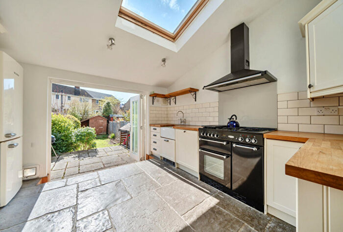 2 Bedroom Terraced House For Sale In Birdwell Road, Long Ashton, Bristol, BS41