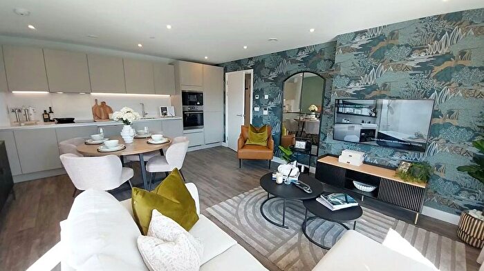 2 Bedroom Flat For Sale In Oxford, OX2