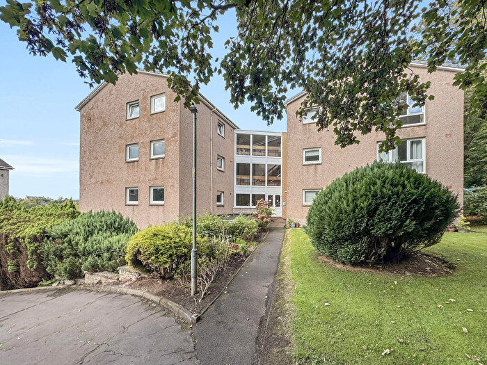 2 Bedroom Flat For Sale In Camphill Avenue, Langside, G41