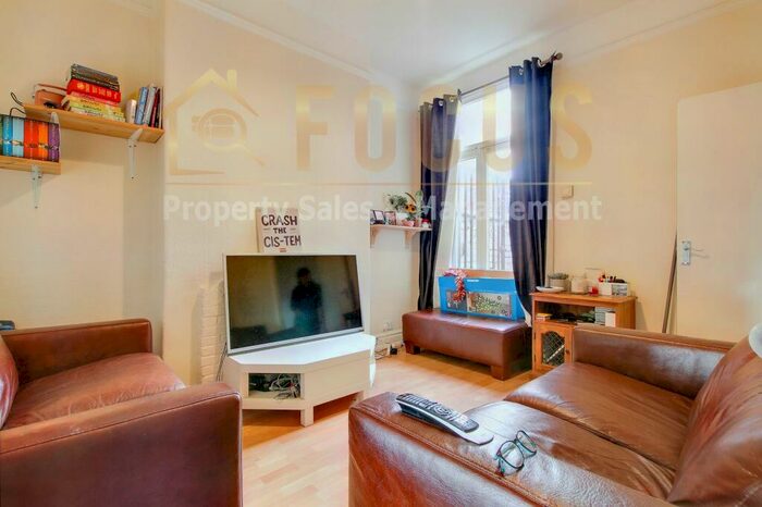 4 Bedroom Terraced House To Rent In Beaconsfield Road, Leicester, LE3