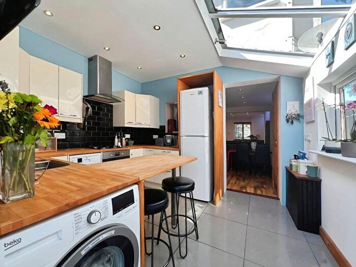 2 Bedroom End Of Terrace House For Sale In Whitfeld Road, Ashford, TN23