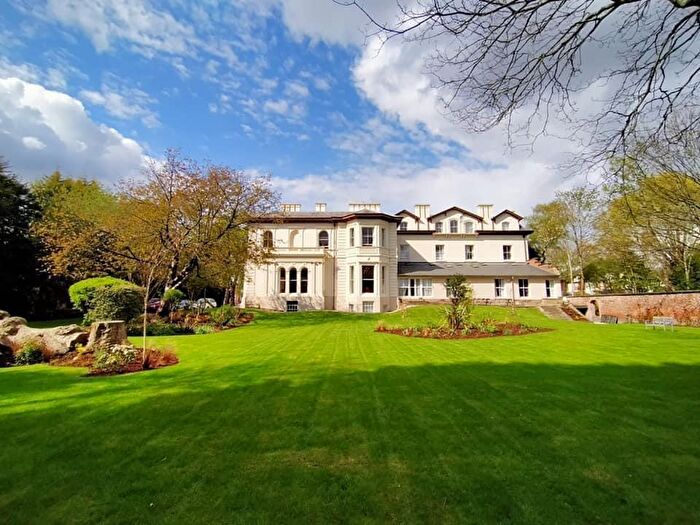 1 Bedroom Flat To Rent In Flat, Daisy Bank Road, Manchester, M14