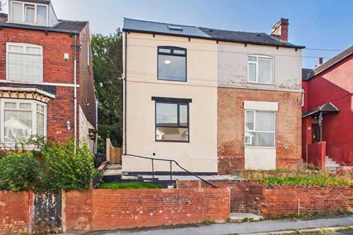 3 Bedroom Semi Detached House For Sale In Newman Road, Sheffield, South Yorkshire, S9