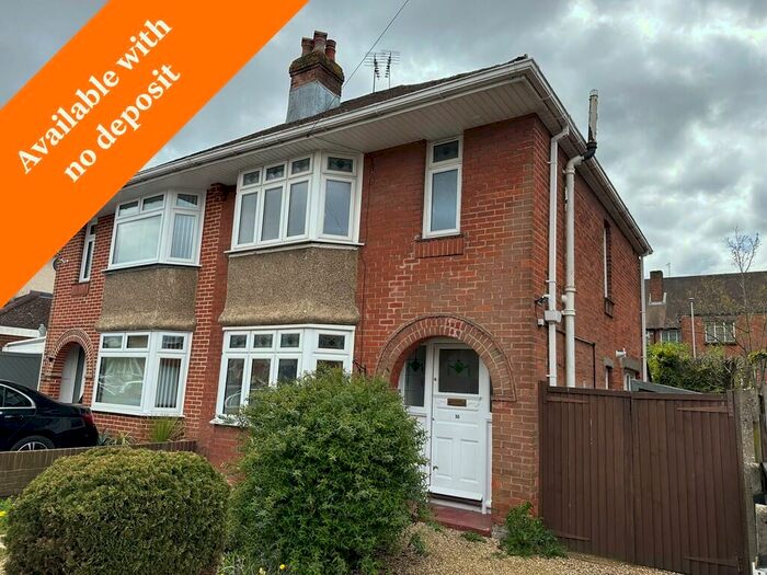 3 Bedroom Semi-Detached House To Rent In Creighton Road, Southampton, SO15