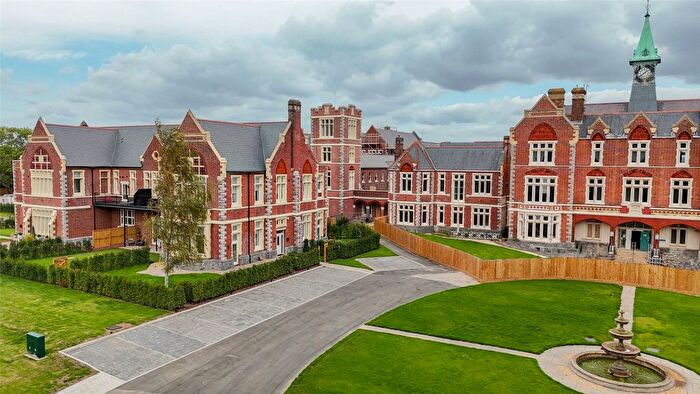 2 Bedroom Flat For Sale In The Fernhurst, St James Hospital Park, Locksway Road, Southsea, PO4