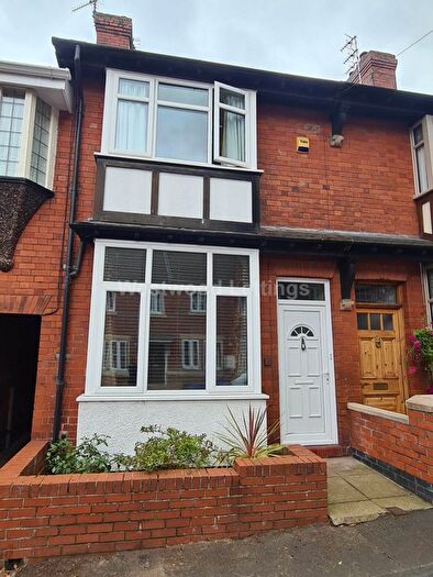 2 Bedroom Terraced House To Rent In James Street, Leek, ST13