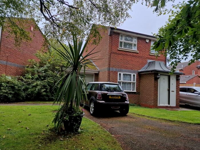 4 Bedroom Detached House To Rent In Clipper View, Birmingham, B16