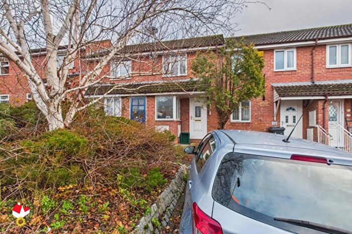 1 Bedroom Maisonette To Rent In Greenhill Court, Tuffley, Gloucester, GL4