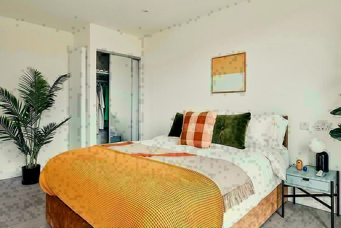 1 Bedroom Apartment To Rent In Park Lane, South Croydon, Surrey, CR0