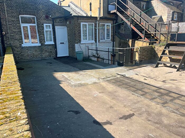 2 Bedroom Flat To Rent In Flat, - Biggin Street, Dover, CT16