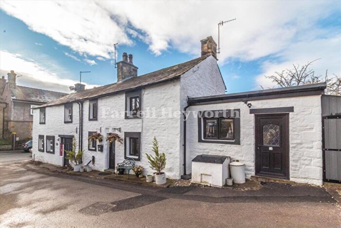 2 Bedroom House For Sale In High Road, Halton, Lancaster, LA2