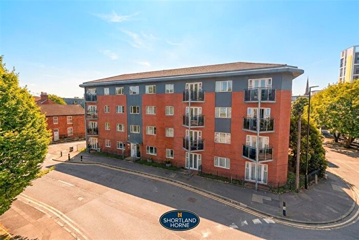 1 Bedroom Flat To Rent In Bodiam Hall, Lower Ford Street, CV1