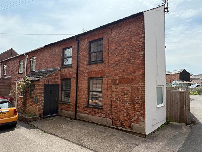3 Bedroom End Of Terrace House For Sale In Brookside, Ashby-De-La-Zouch, LE65