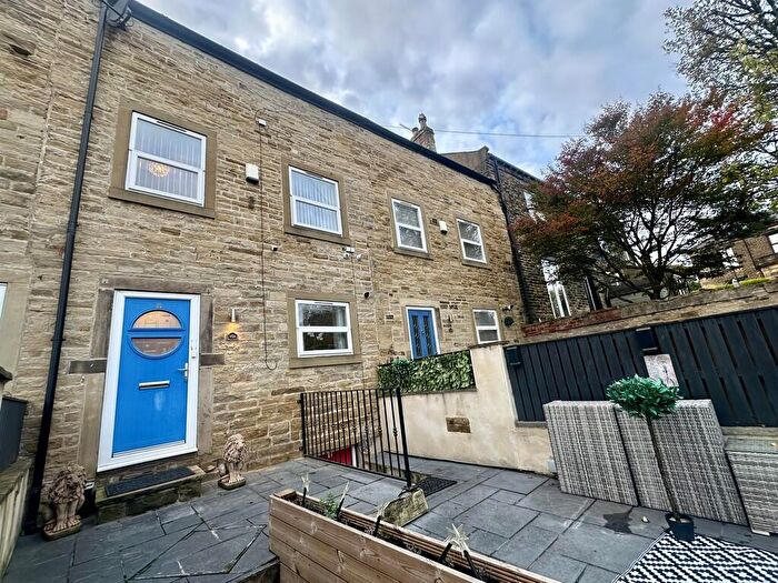 4 Bedroom Terraced House To Rent In Church Lane, Pudsey, LS28