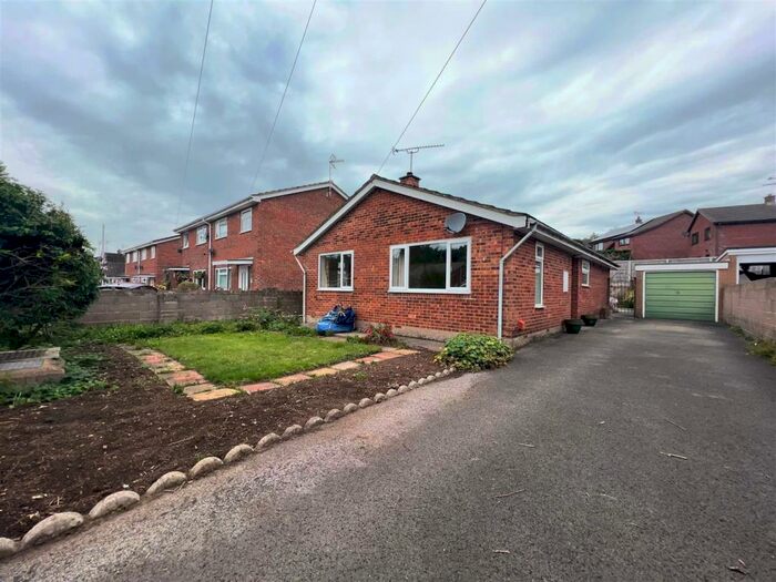 3 Bedroom Bungalow To Rent In Poolway Place, Coleford, GL16