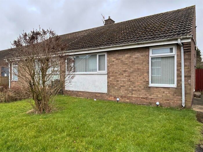 2 Bedroom Semi-Detached Bungalow To Rent In Overdale, Eastfield, Scarborough, YO11
