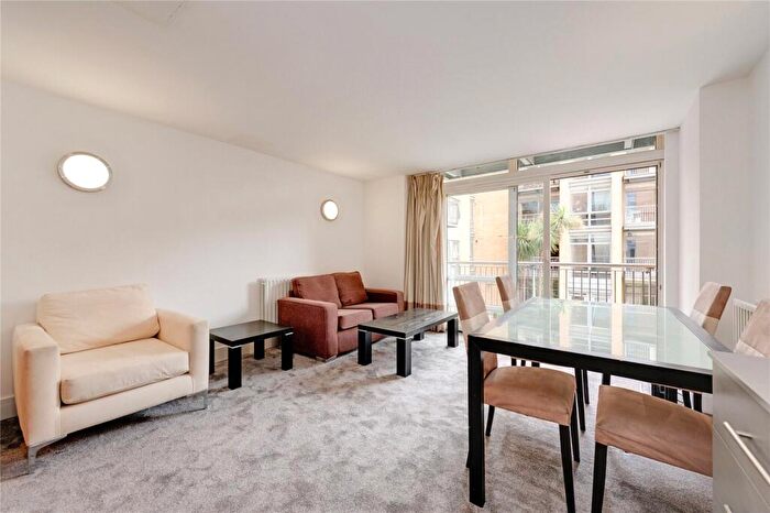 1 Bedroom Apartment For Sale In Gainsborough House, Cassilis Road, London, E14