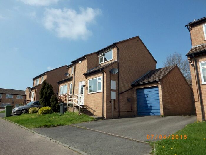 2 Bedroom Semi-Detached House To Rent In Stoat Park, Barnstaple, EX32