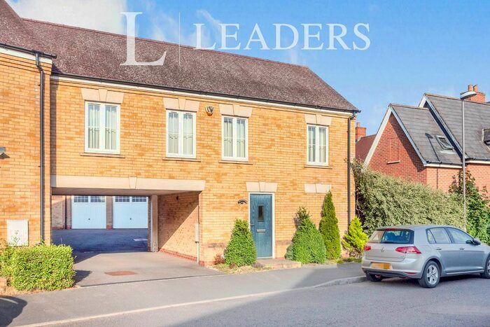 2 Bedroom Semi-Detached House To Rent In Whitehead Way, Buckingham, MK18