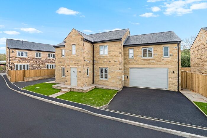 5 Bedroom Detached House For Sale In Beck House, Birch Hall Close, Earby, Barnoldswick, BB18