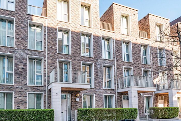 5 Bedroom Terraced House For Sale In Admiralty Avenue, Docklands, London, E16