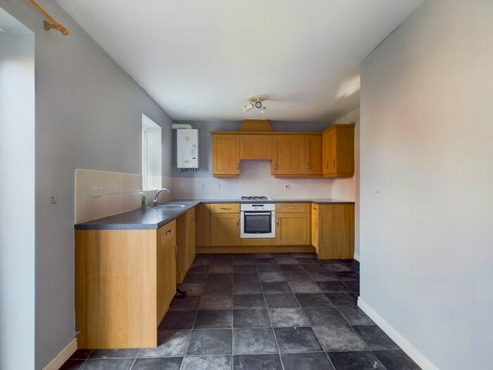 3 Bedroom Property To Rent In Buchan Drive, Kingsway, Gloucester, GL2