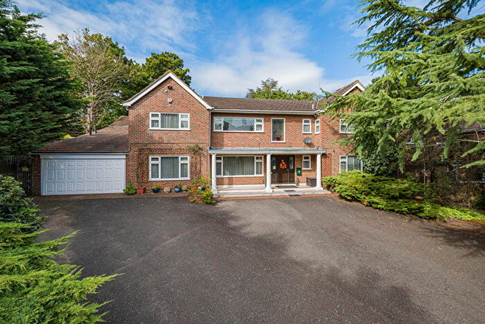 5 Bedroom Detached House For Sale In Sundridge Avenue, Bromley, BR1