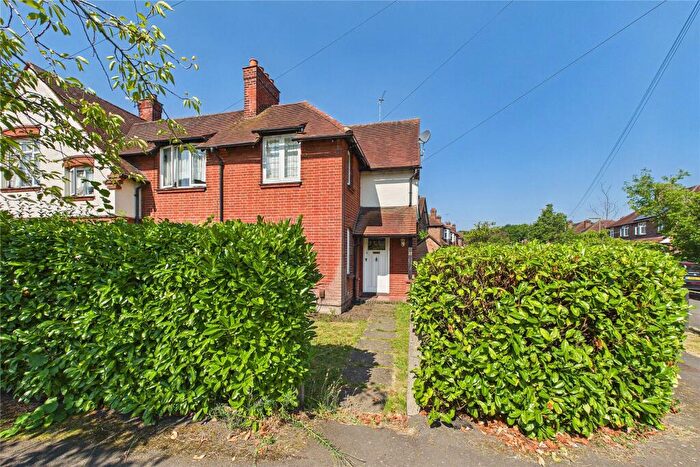2 Bedroom Semi Detached House For Sale In Holyoake Crescent, Horsell, Surrey, GU21
