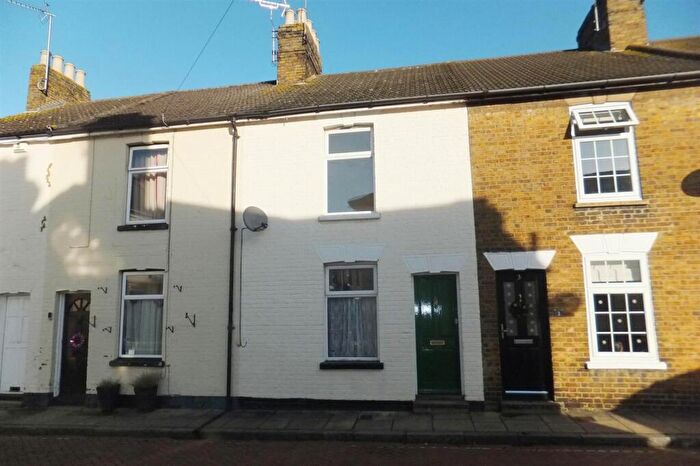 2 Bedroom Terraced House To Rent In Hatch Street, Faversham, ME13