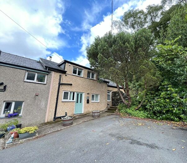 3 Bedroom Terraced House For Sale In Caernarfon Road, Beddgelert, LL55