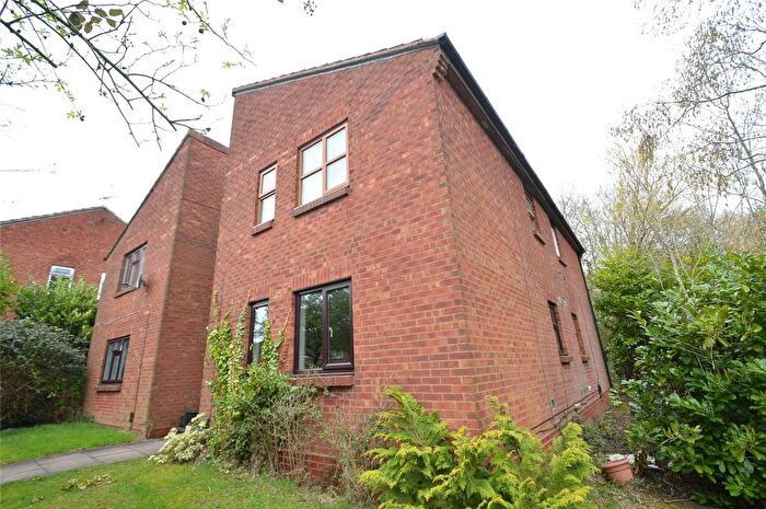 Studio To Rent In Rangeworthy Close, Redditch, Worcestershire, B97