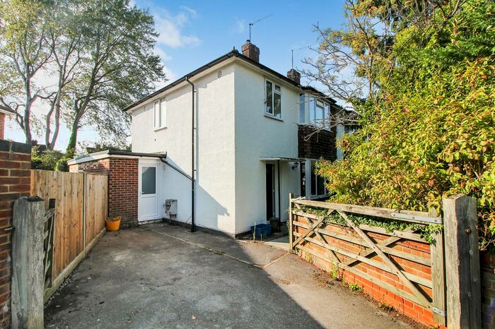 3 Bedroom Semi-Detached House To Rent In Blackthorn Crescent, Farnborough, Hampshire, GU14